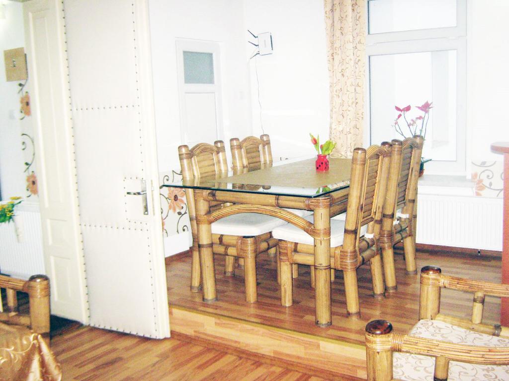 Apartmán Casa Piata Sfatului Brašov Exteriér fotografie