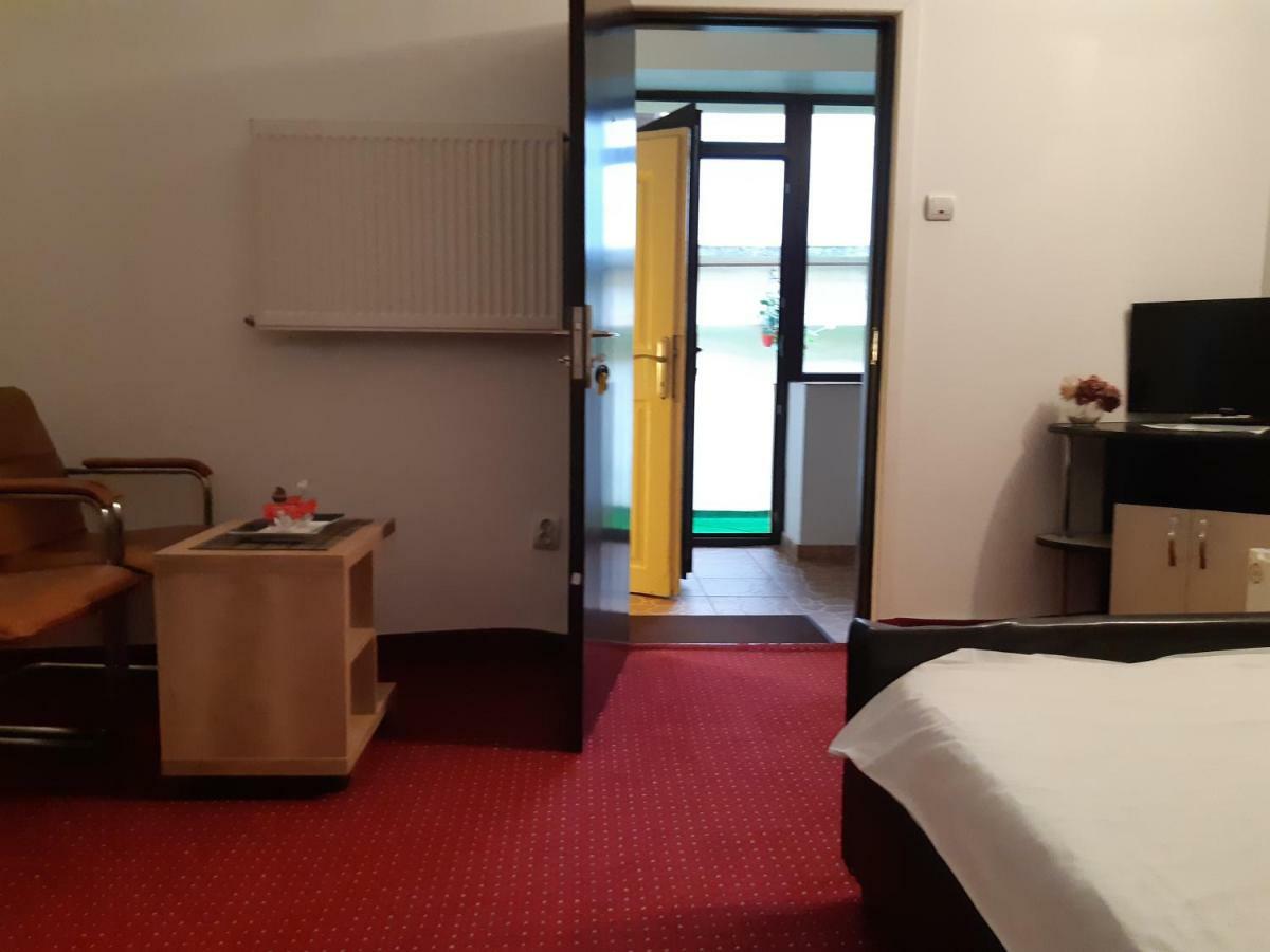Apartmán Casa Piata Sfatului Brašov Exteriér fotografie